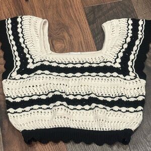 Freshman 1996!Black and Cream Ruffled Cropped Top